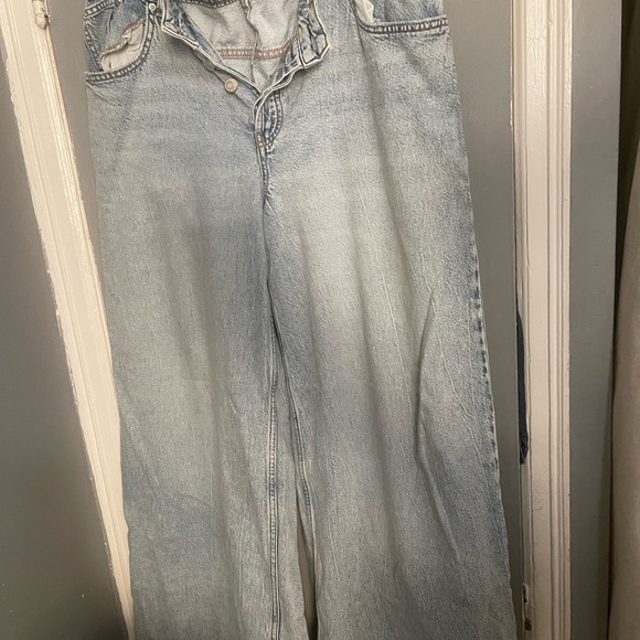 ASOS Light Blue Denim Jeans - Picture 2 of 8